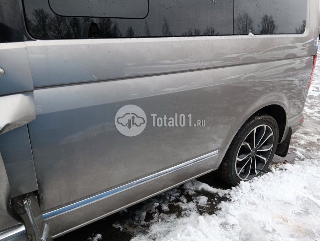 Фото Volkswagen Caravelle 88