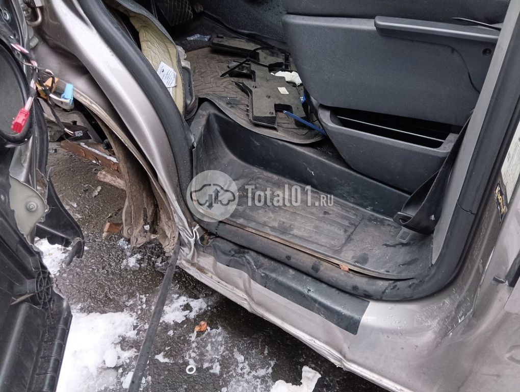 Фото Volkswagen Caravelle 150