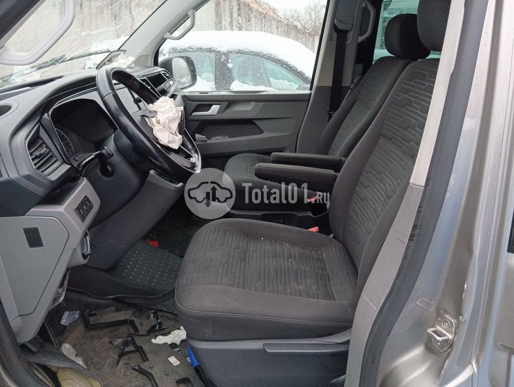 Фото Volkswagen Caravelle 154