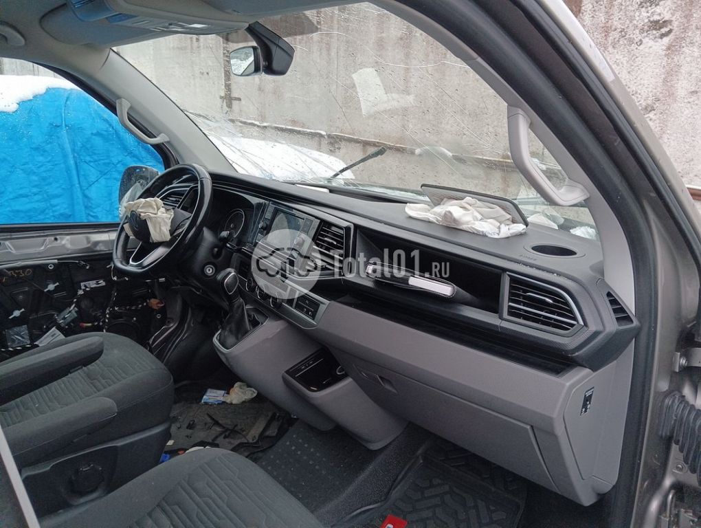 Фото Volkswagen Caravelle 184