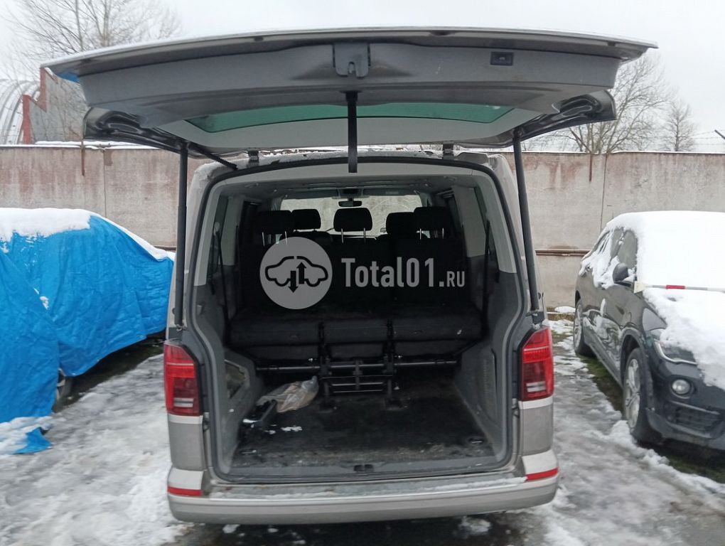 Фото Volkswagen Caravelle 202