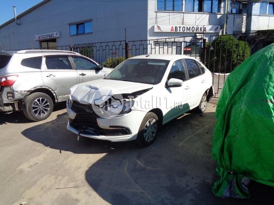 Фото ВАЗ (LADA) Granta 16