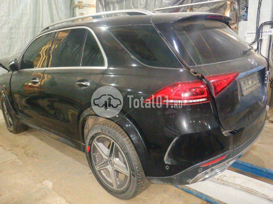 Фото Mercedes-Benz GLE-класс 16