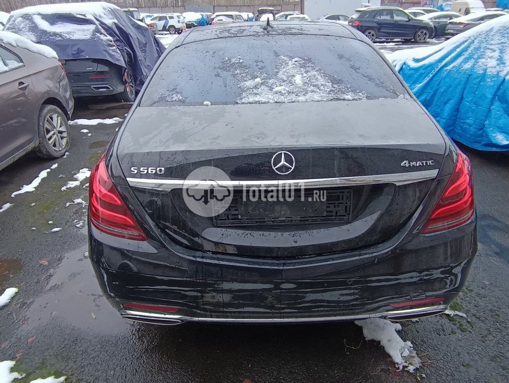 Фото Mercedes-Benz S-класс 114