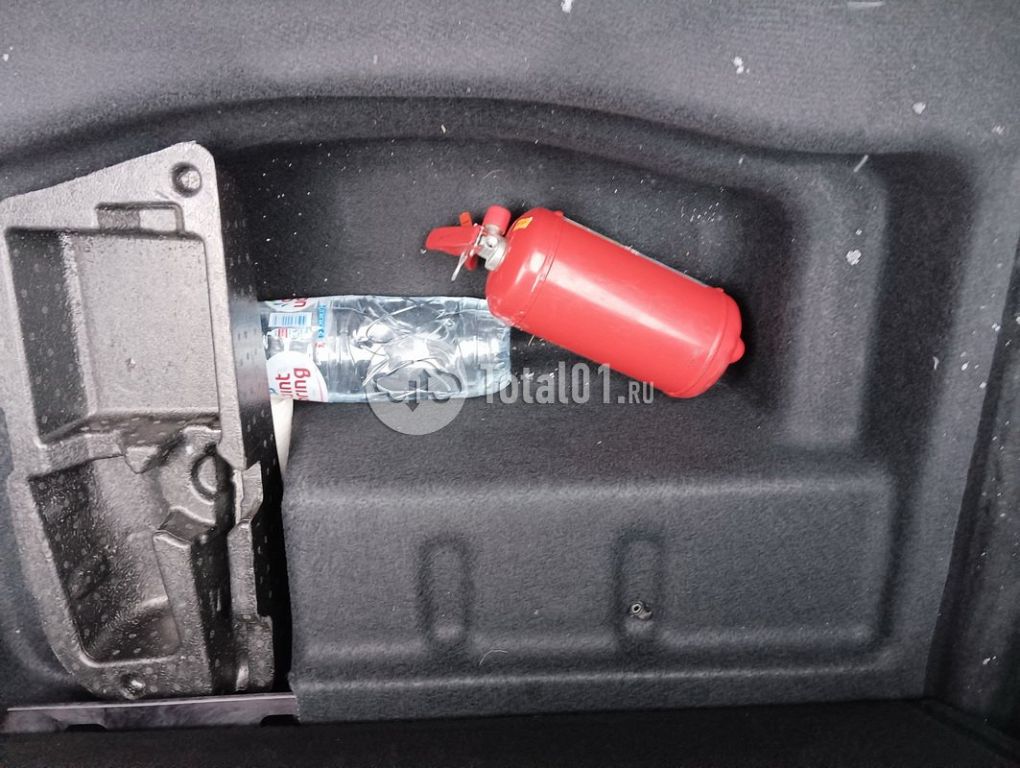 Фото Mercedes-Benz S-класс 134