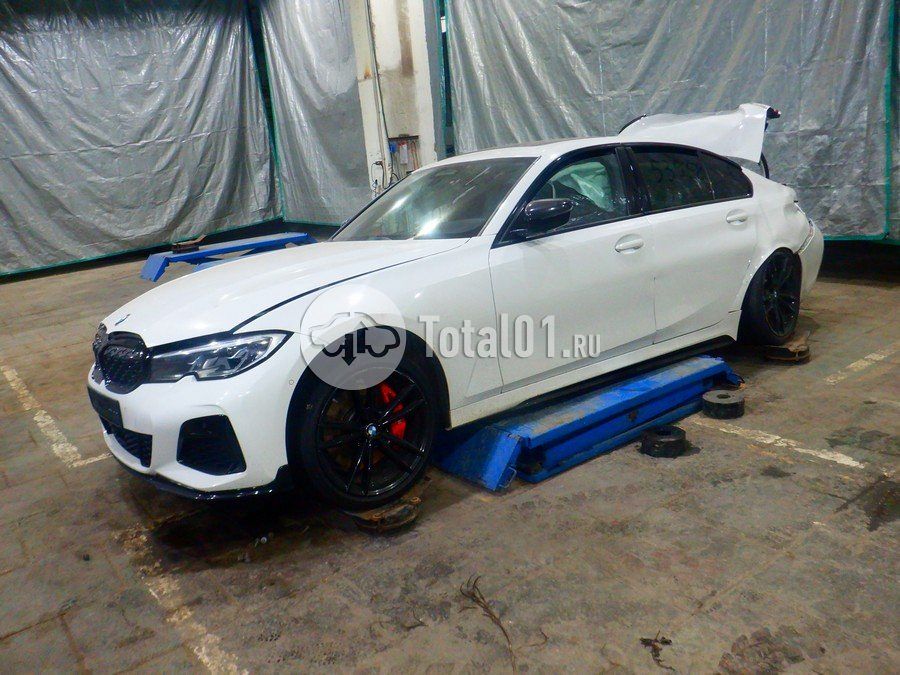 Фото BMW 3 серия 8