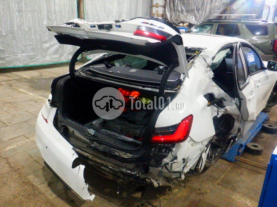 Фото BMW 3 серия 12