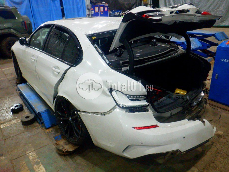 Фото BMW 3 серия 16