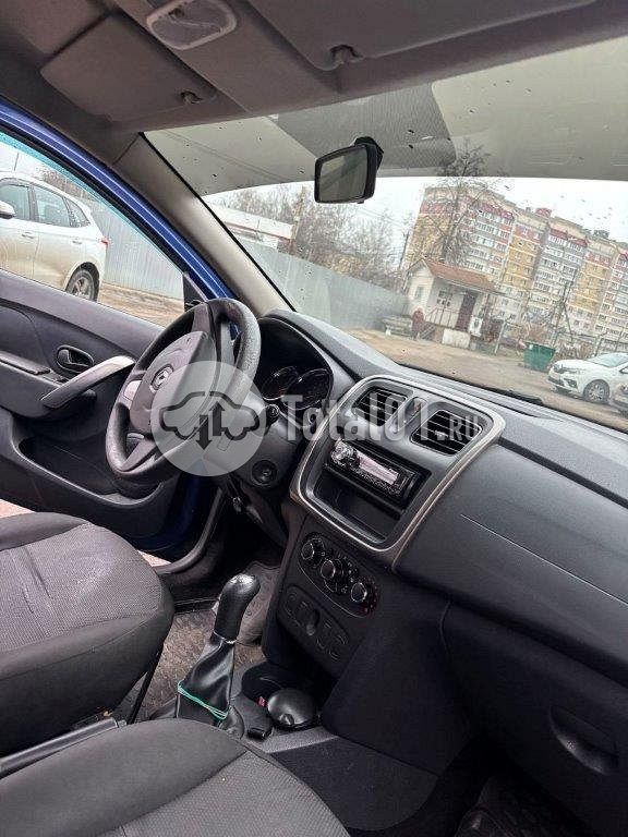 Фото Renault Logan 40