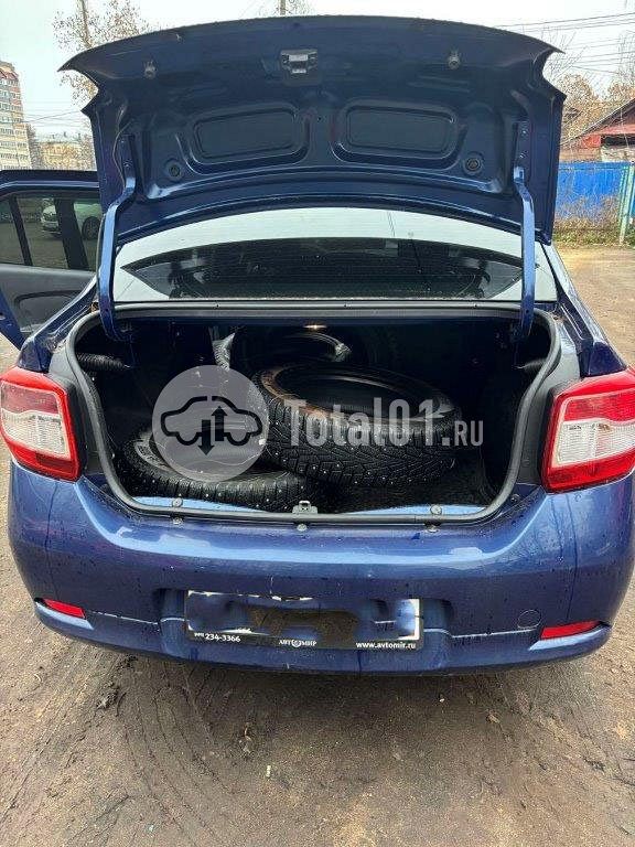 Фото Renault Logan 42