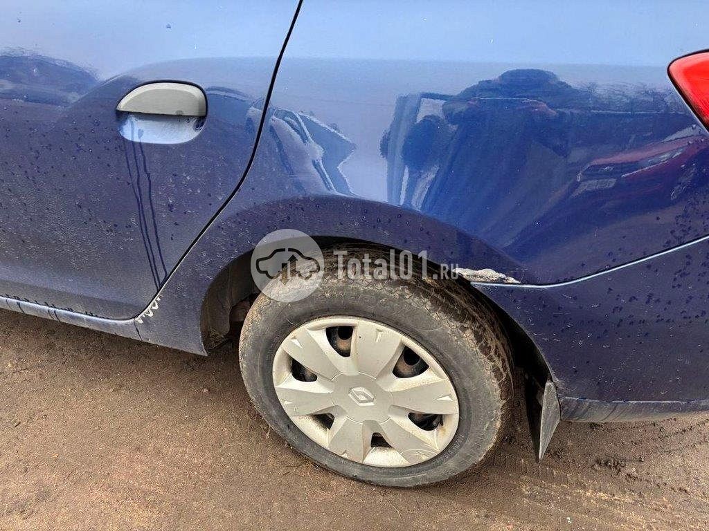 Фото Renault Logan 90