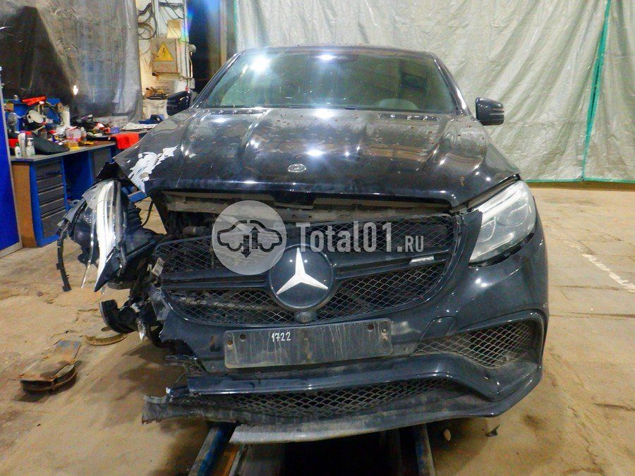 Фото Mercedes-Benz GLE-класс AMG 4