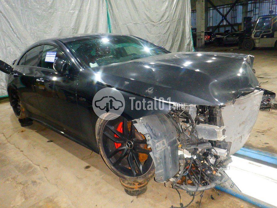 Фото Mercedes-Benz CLS-класс AMG 6