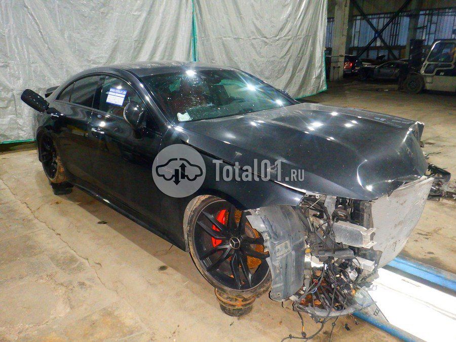 Фото Mercedes-Benz CLS-класс AMG 12