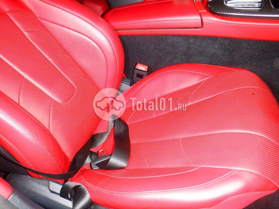 Фото Mercedes-Benz CLS-класс AMG 32