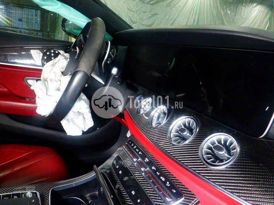 Фото Mercedes-Benz CLS-класс AMG 38