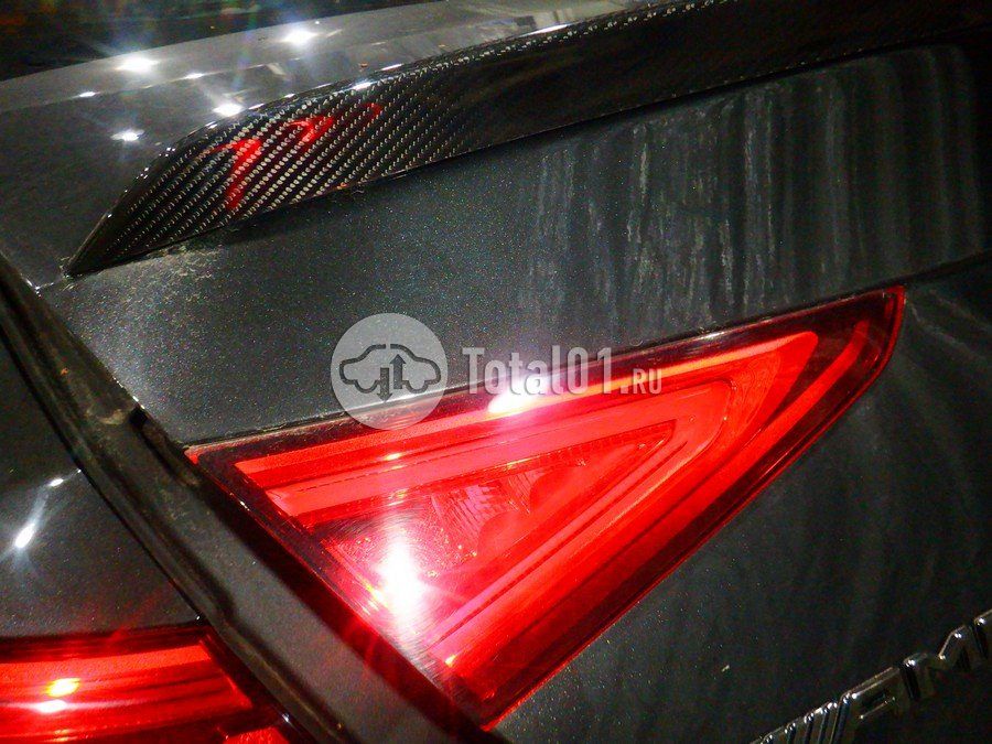 Фото Mercedes-Benz CLS-класс AMG 140