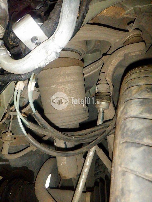 Фото Mercedes-Benz CLS-класс AMG 202