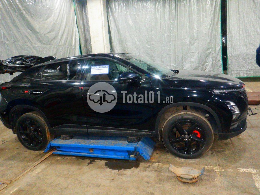 Фото OMODA C5 10