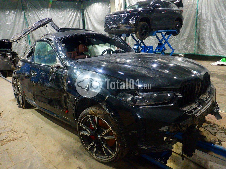 Фото BMW X6 M 10