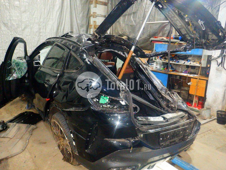 Фото BMW X6 M 16