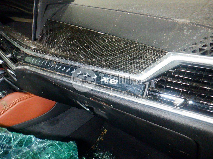 Фото BMW X6 M 40