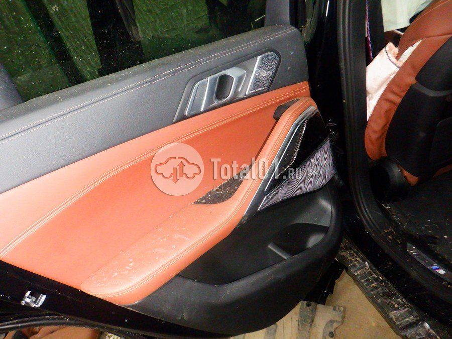 Фото BMW X6 M 104