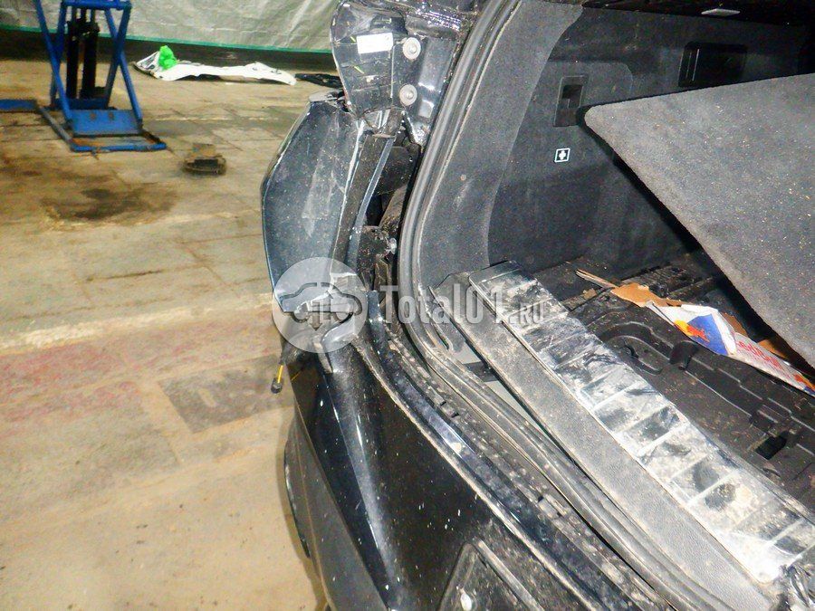 Фото BMW X6 M 250