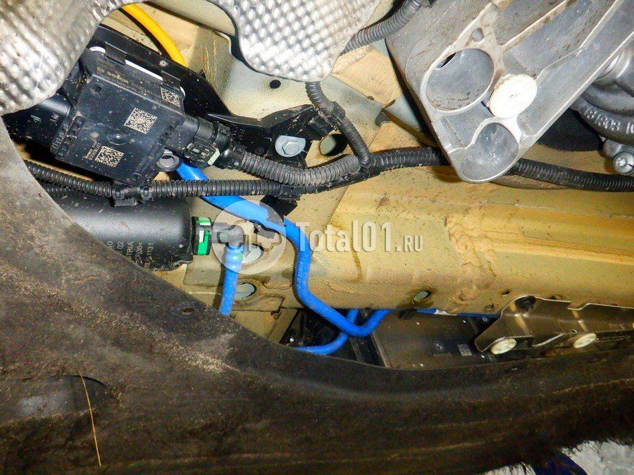 Фото BMW X6 M 528