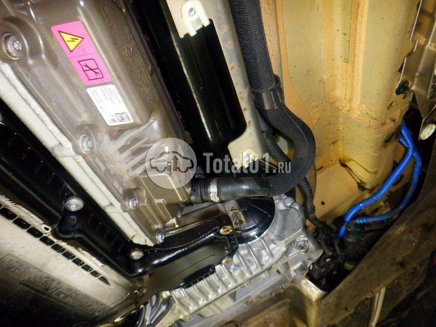 Фото BMW X6 M 560