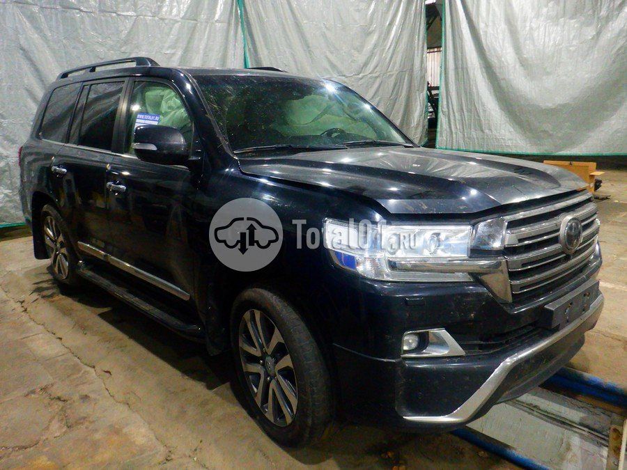 Фото Toyota Land Cruiser 10