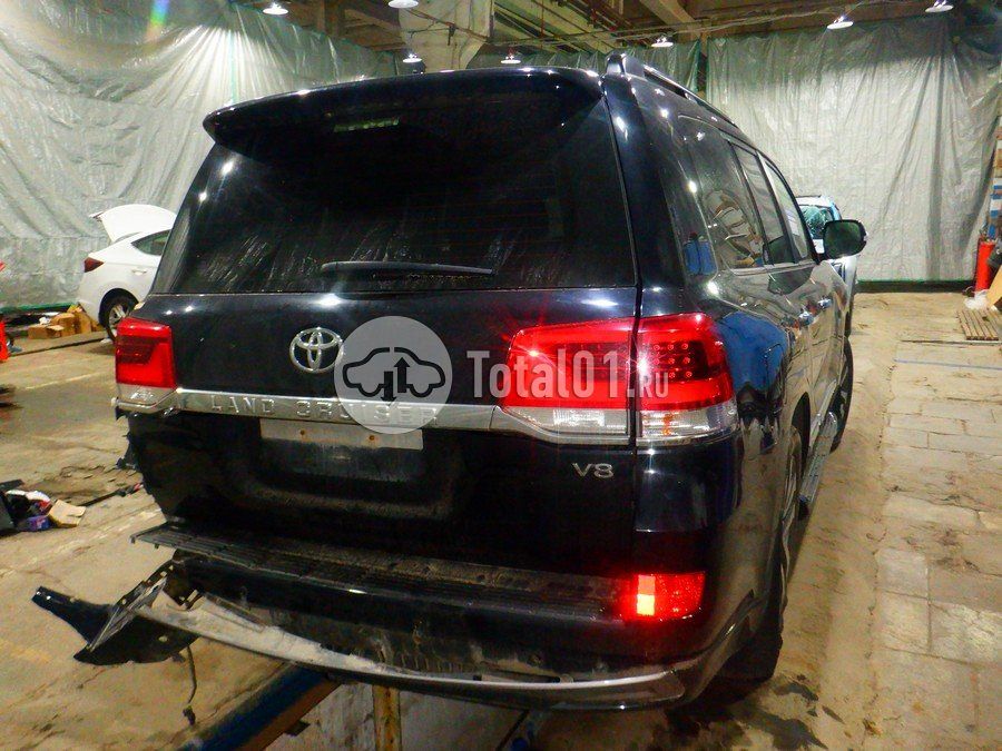 Фото Toyota Land Cruiser 12