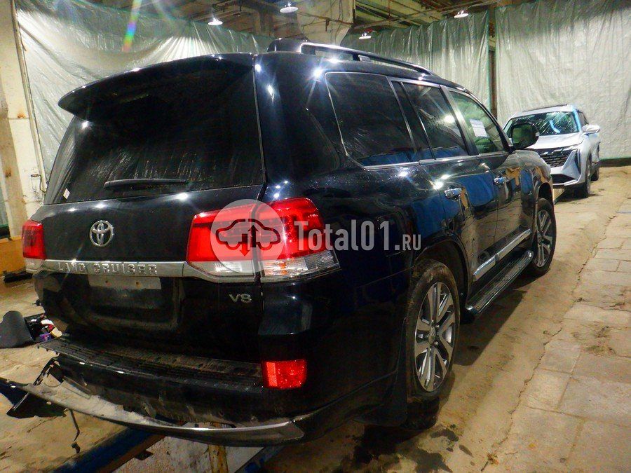 Фото Toyota Land Cruiser 14
