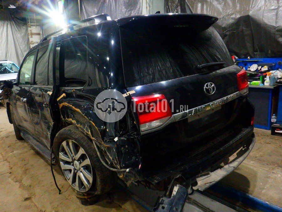 Фото Toyota Land Cruiser 16