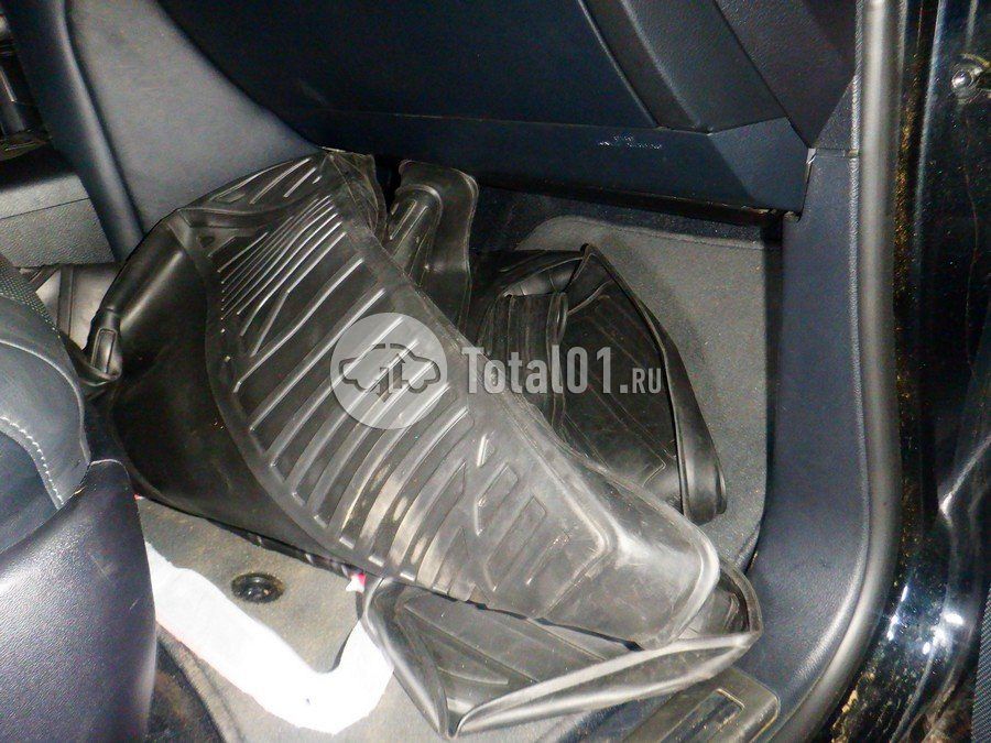 Фото Toyota Land Cruiser 46