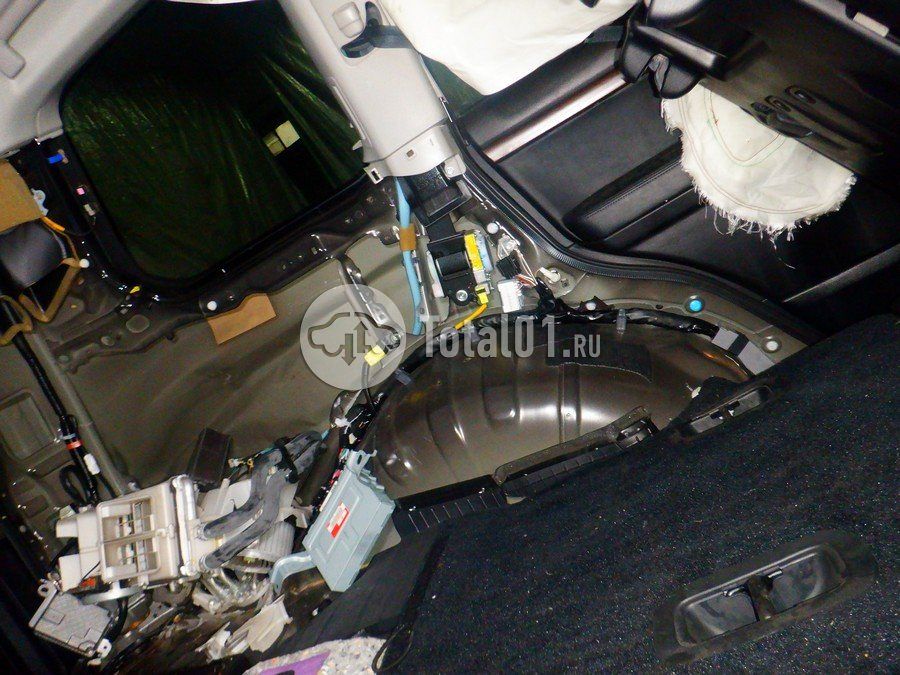 Фото Toyota Land Cruiser 58