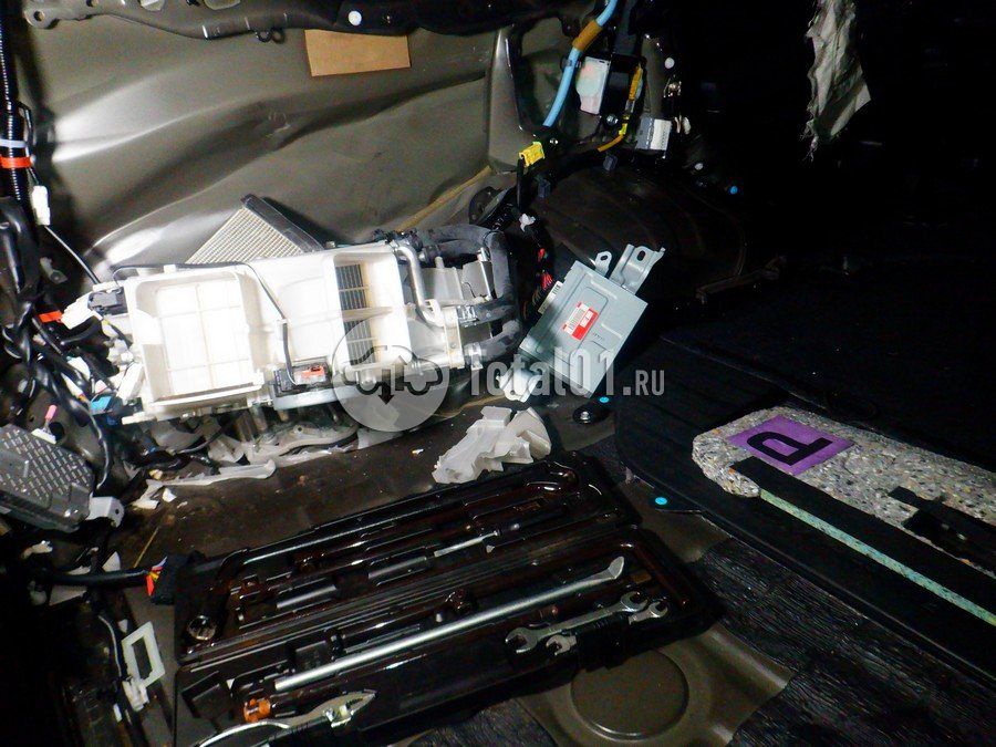 Фото Toyota Land Cruiser 72