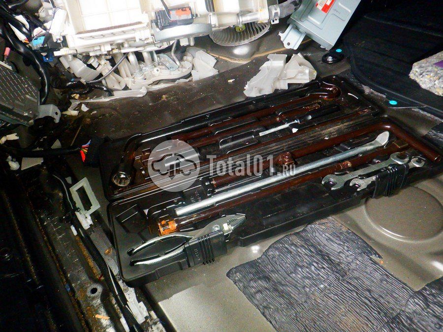 Фото Toyota Land Cruiser 86