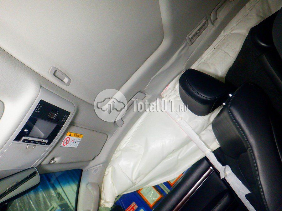 Фото Toyota Land Cruiser 116