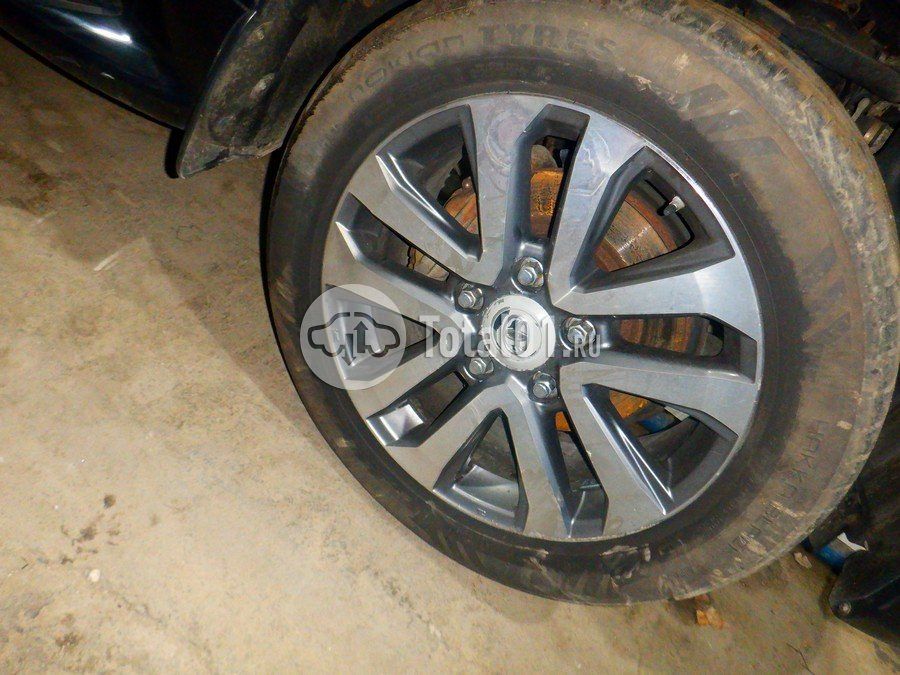 Фото Toyota Land Cruiser 118