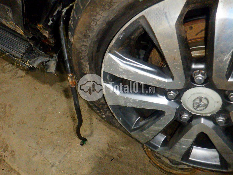 Фото Toyota Land Cruiser 204