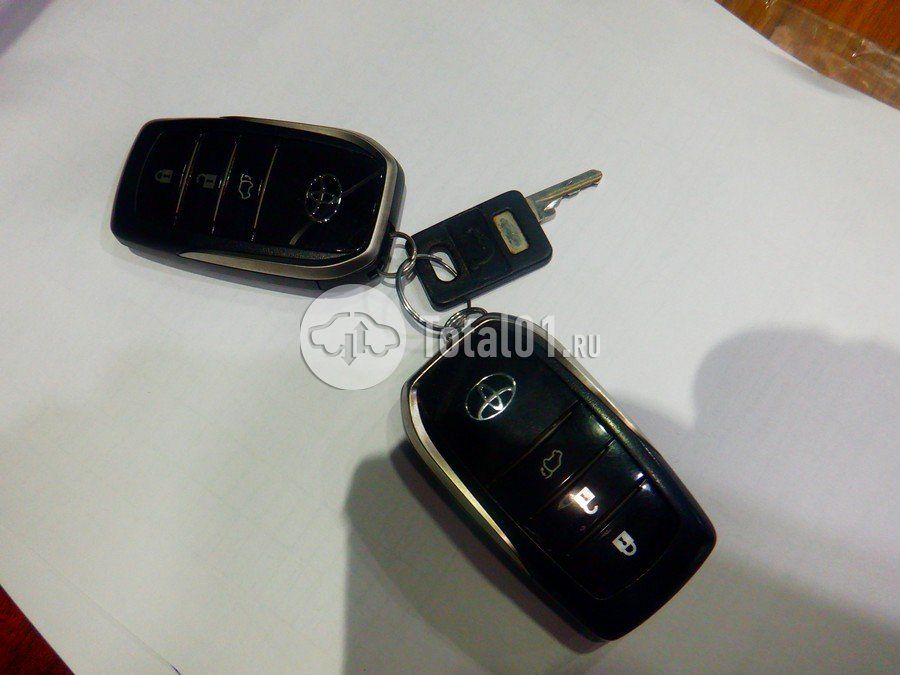 Фото Toyota Land Cruiser 450