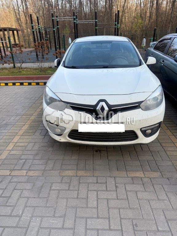 Фото Renault Fluence 14