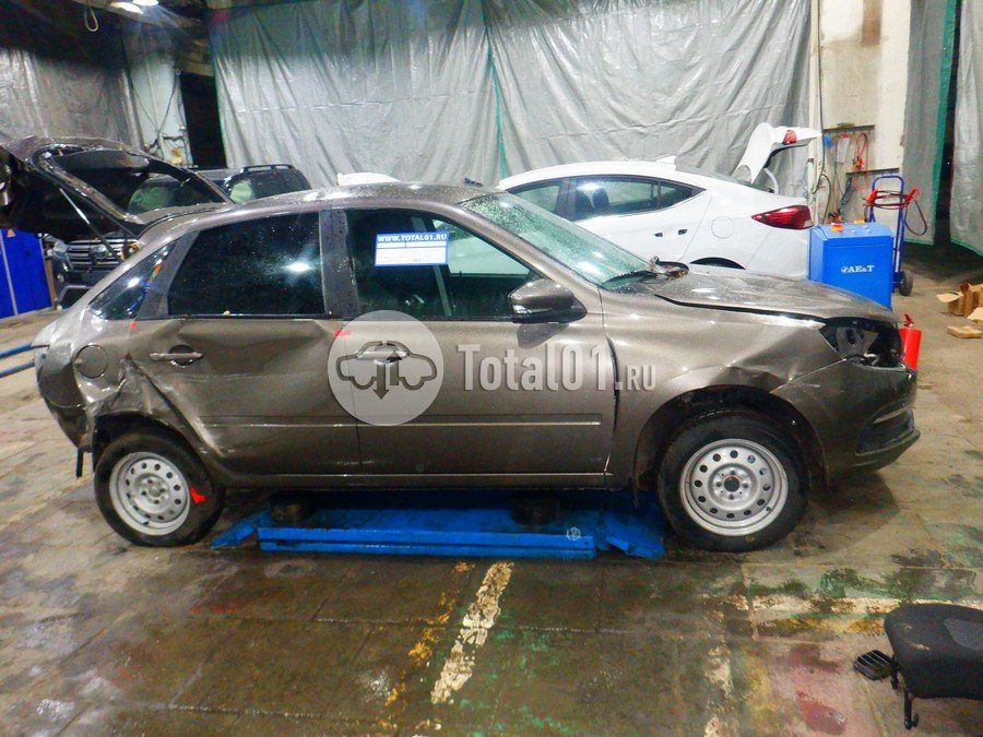Фото ВАЗ (LADA) Granta 8