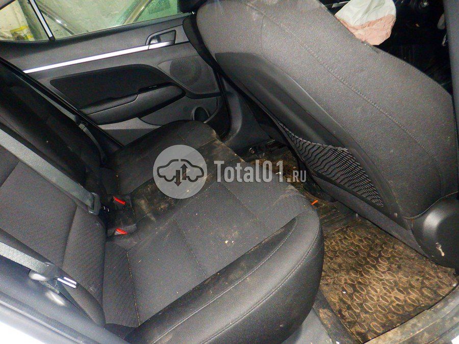 Фото Hyundai Elantra 52