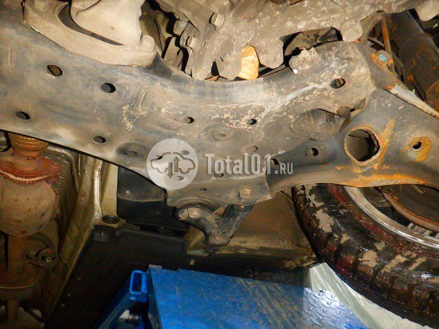 Фото Hyundai Elantra 320