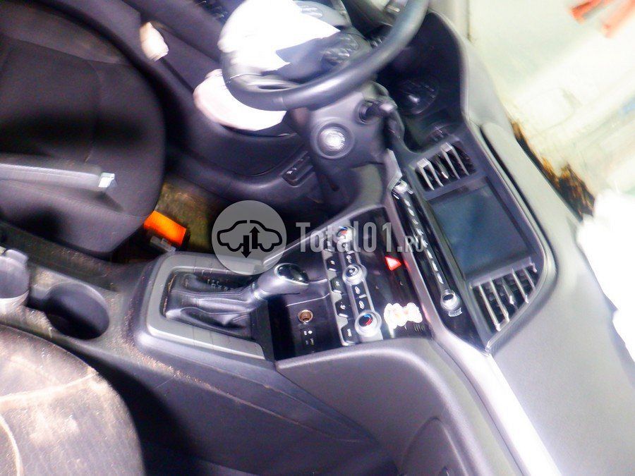 Фото Hyundai Elantra 42