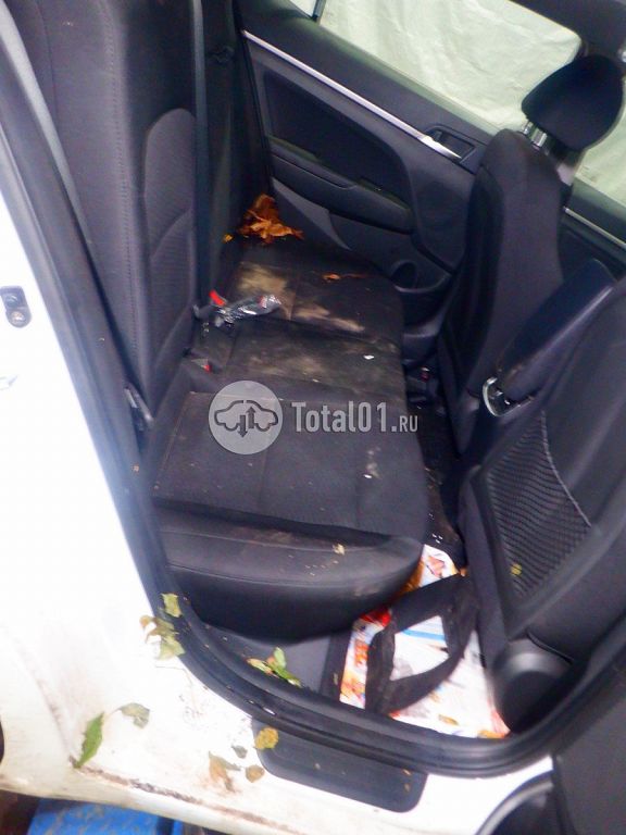 Фото Hyundai Elantra 54