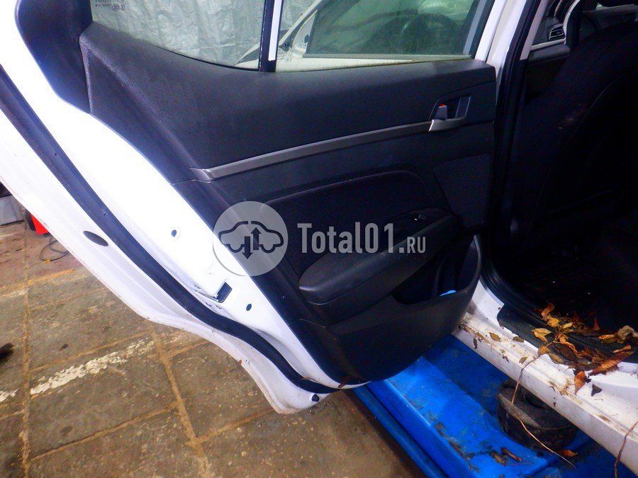 Фото Hyundai Elantra 78