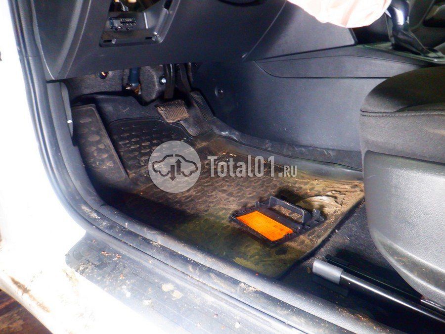 Фото Hyundai Elantra 100